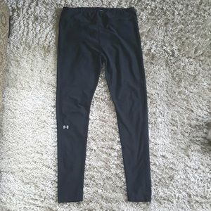 Black UA Compression Heat Gear Leggings